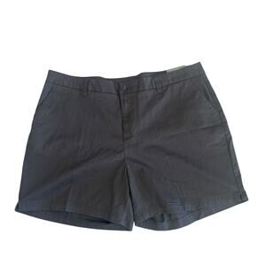 Magellan Women’s Size 20 Inseam 5.25'' Happy Camper Bermuda Casual Shorts